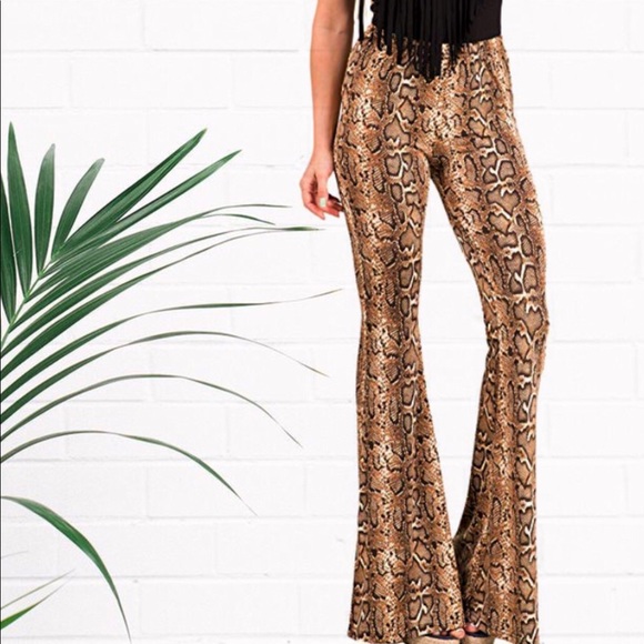 Multicolored flare bell bottom pant - Picture 2 of 2